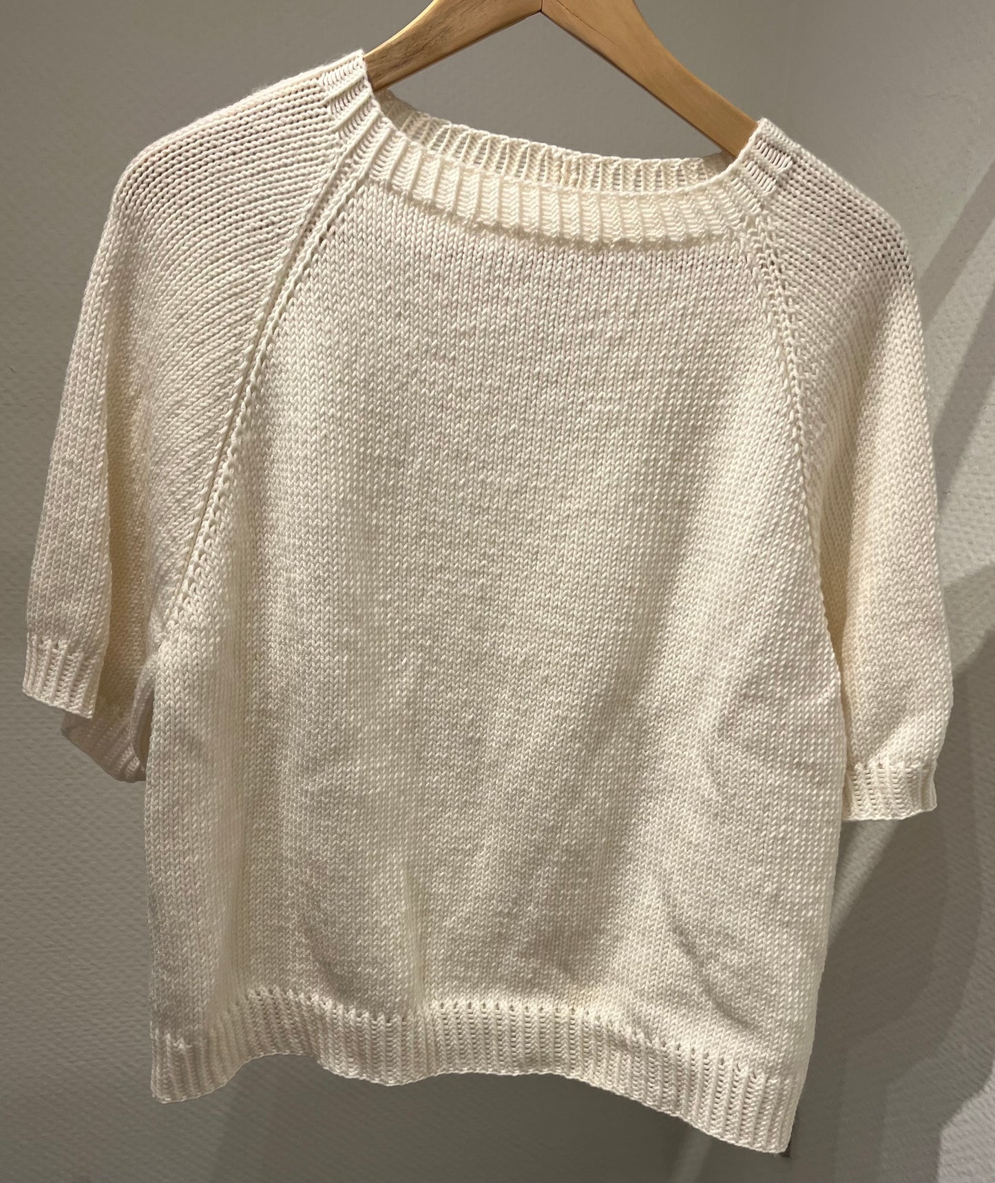 Milano t-shirt i str. M