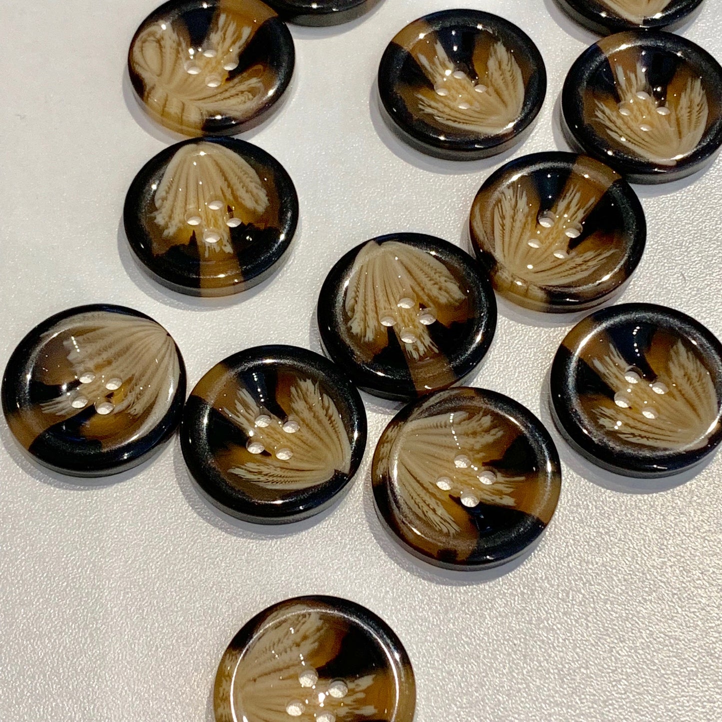 Brun mix knap 25 mm